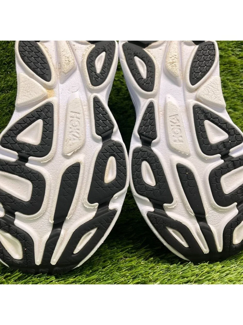 Hoka seller notes